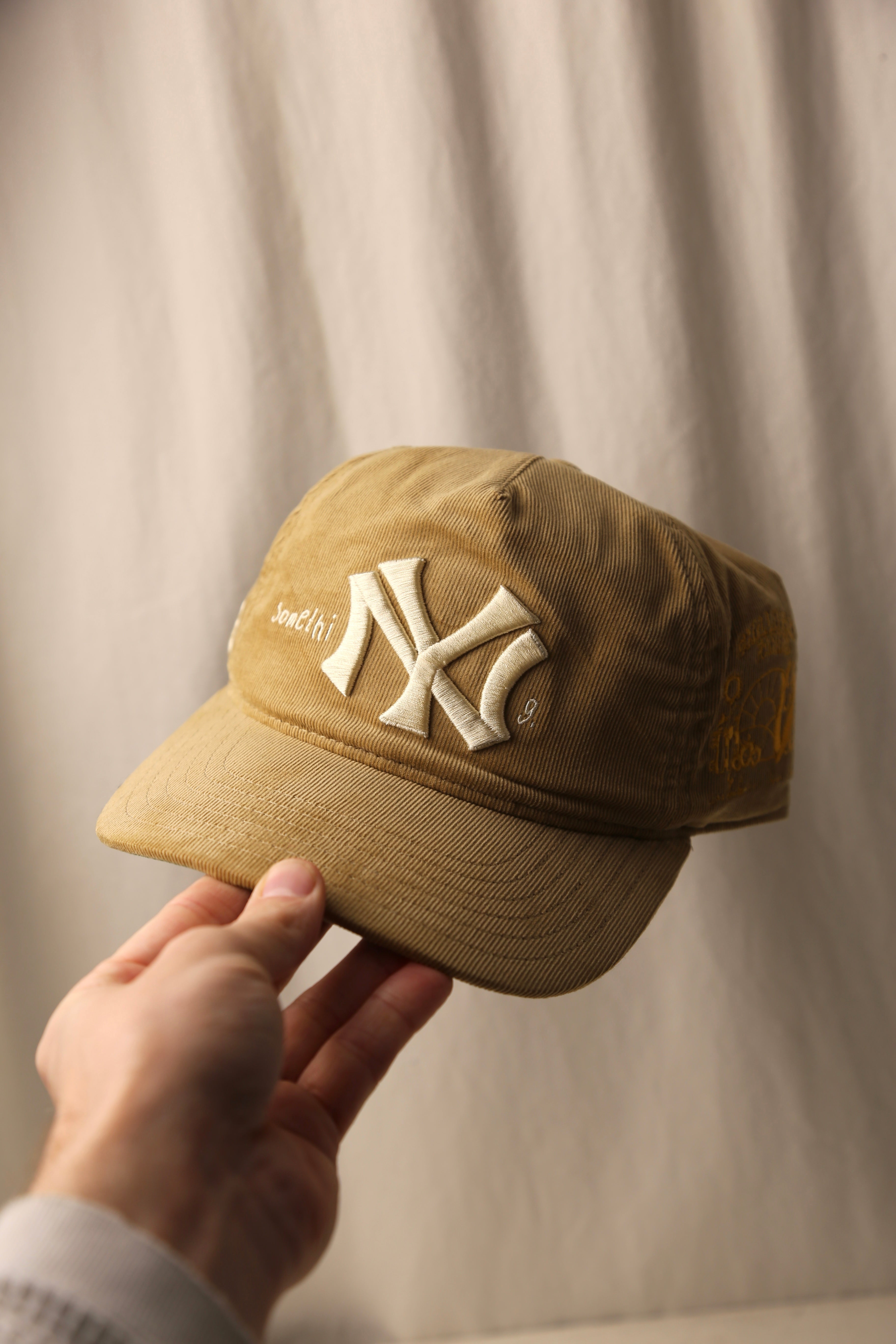 Big Apple Cap Khaki Corduroy
